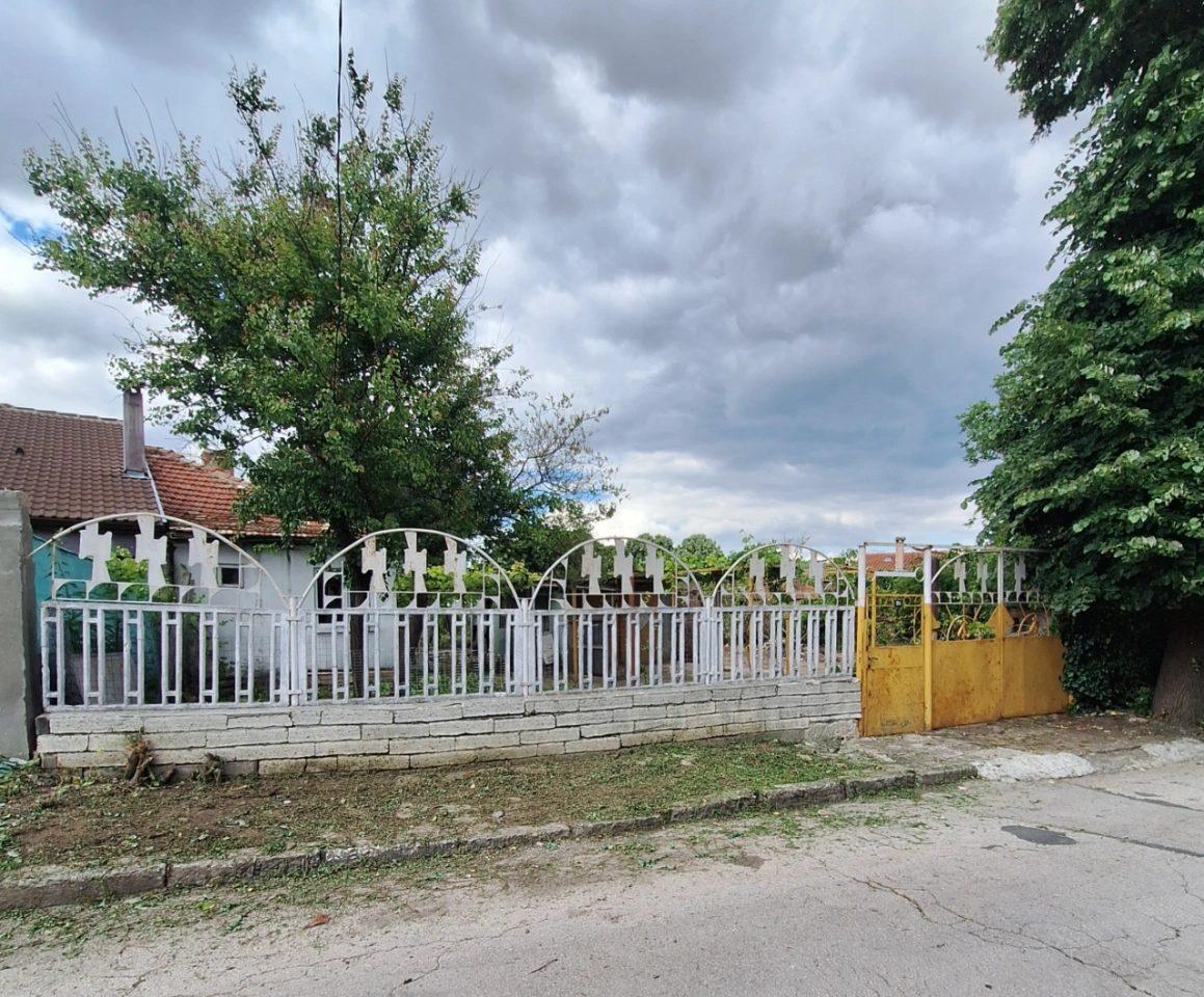 House for Sale in Dobrich, ZhP Gara