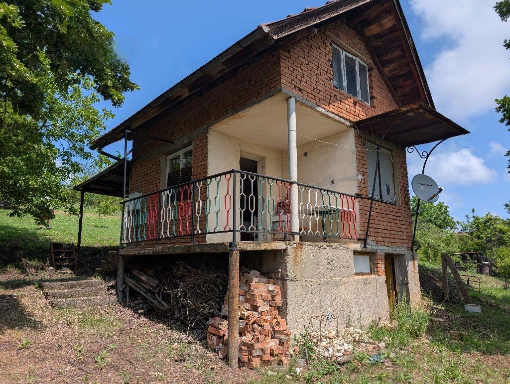 Villa for Sale in Ruse, v.z. Lipaka