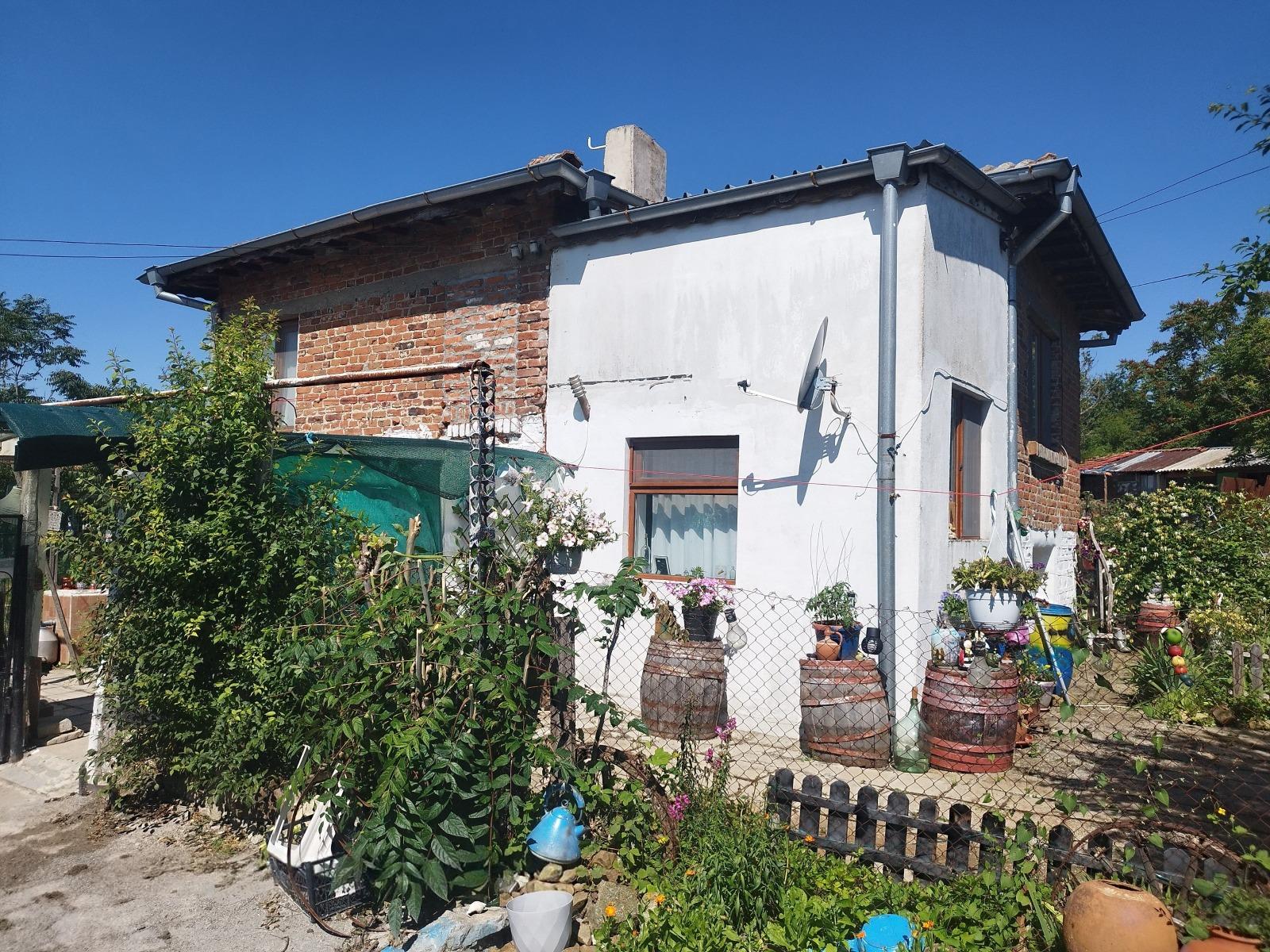 House for Sale in Dobrich, Yambol