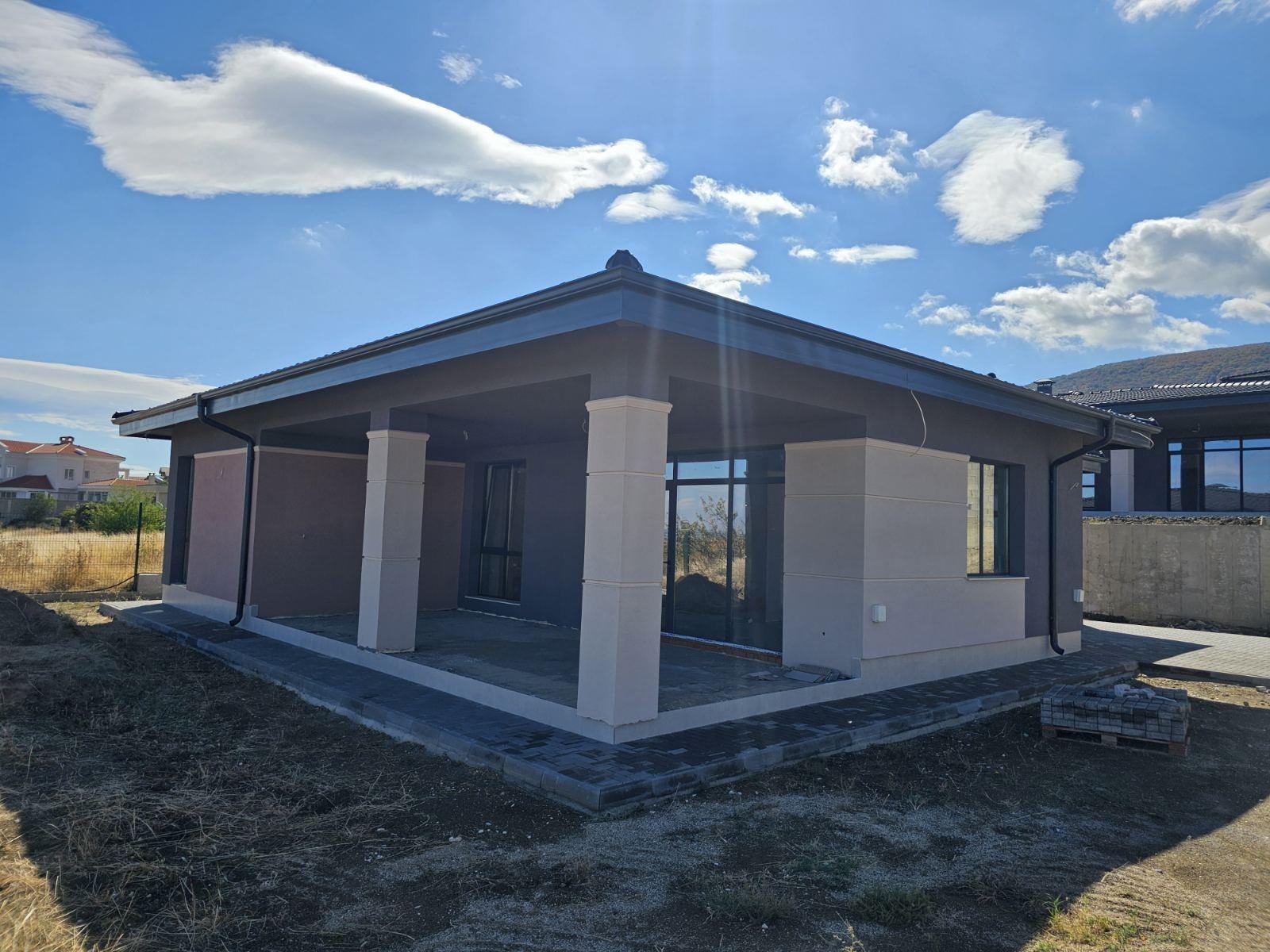 House for Sale in Skutare, Plovdiv
