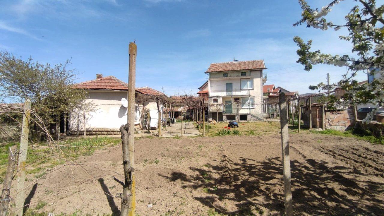 House for Sale in Yagoda, Stara Zagora