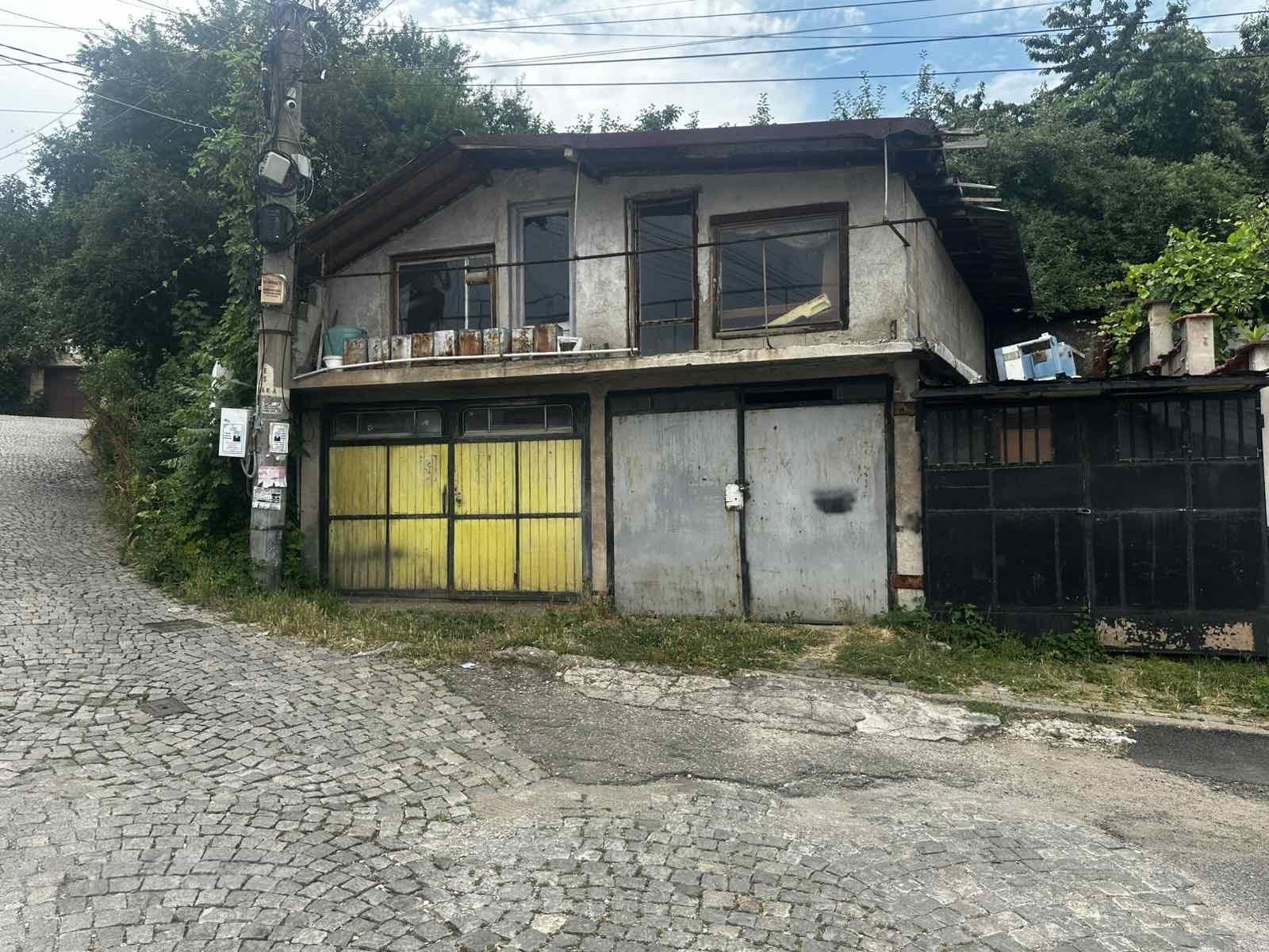 House for Sale in Pernik, Varosh
