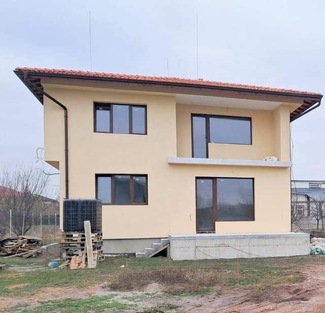 House for Sale in Kostinbrod, Sofia Province