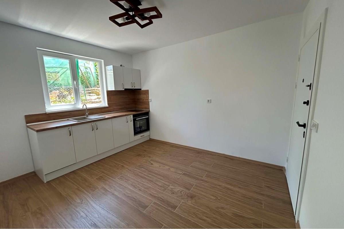 House Floor for Sale in Shumen, Center