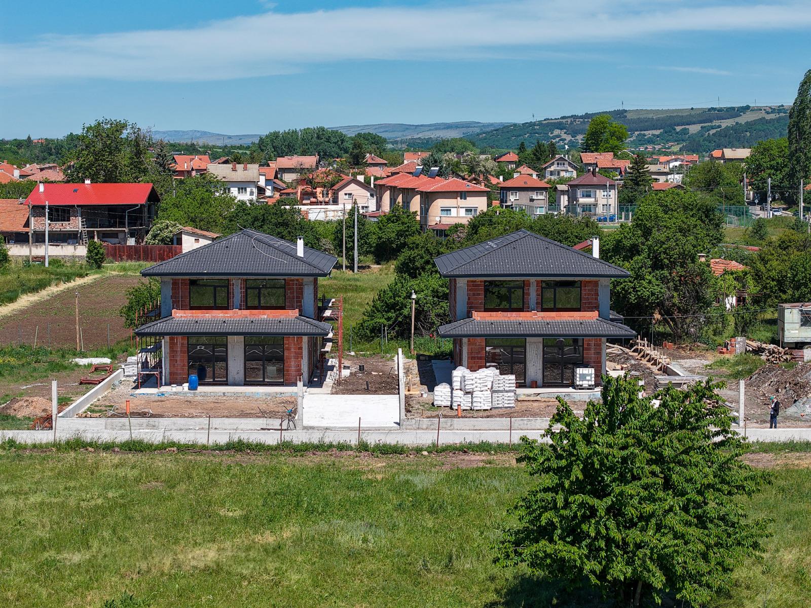 House for Sale in Golyanovtsi, Sofia Province