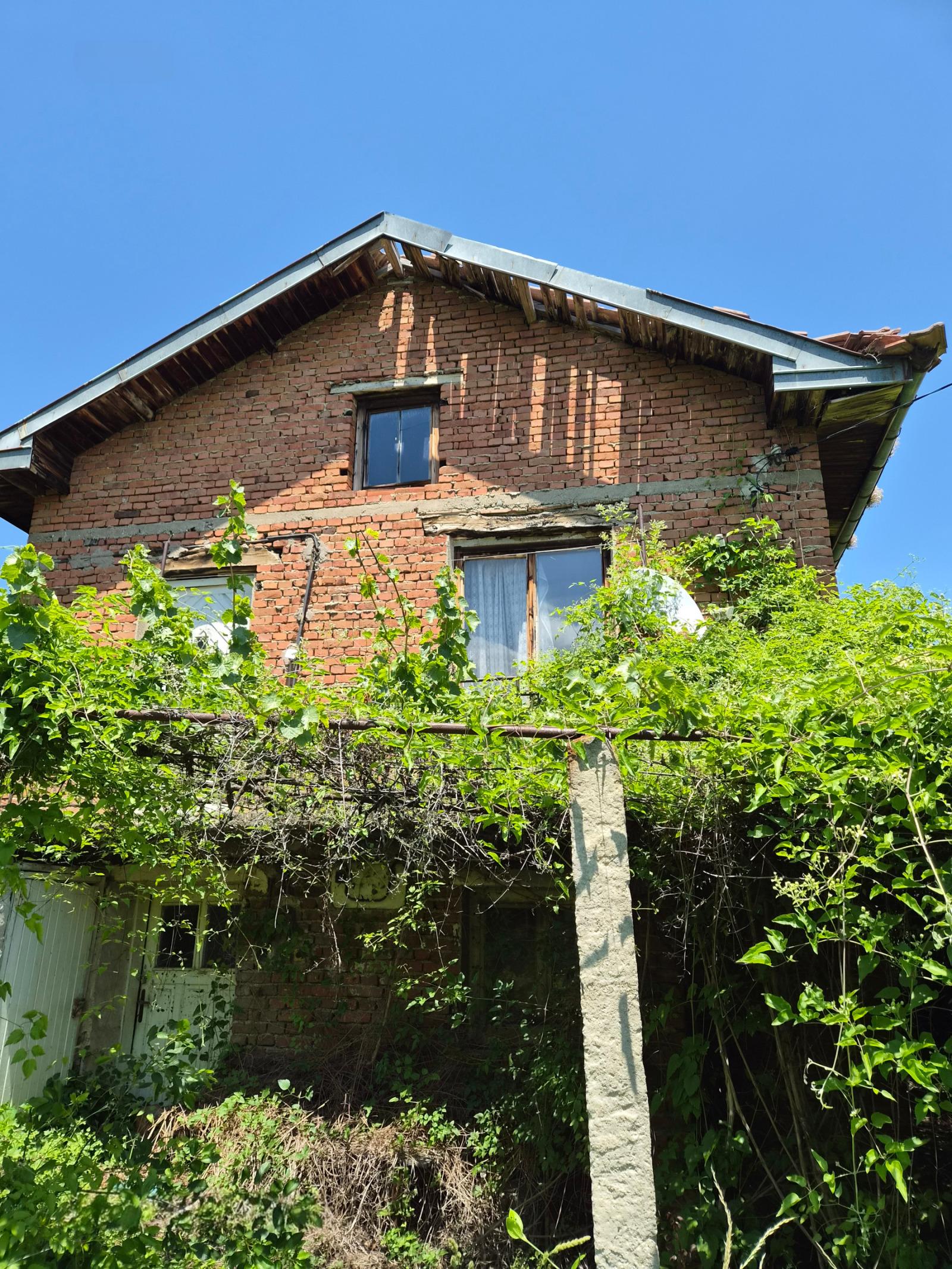 House for Sale in Korkina, Kyustendil