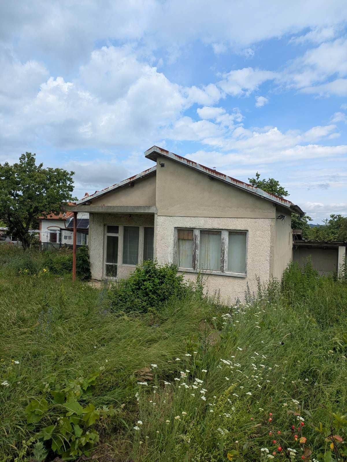Villa for Sale in Varna, Perchemliyata Area