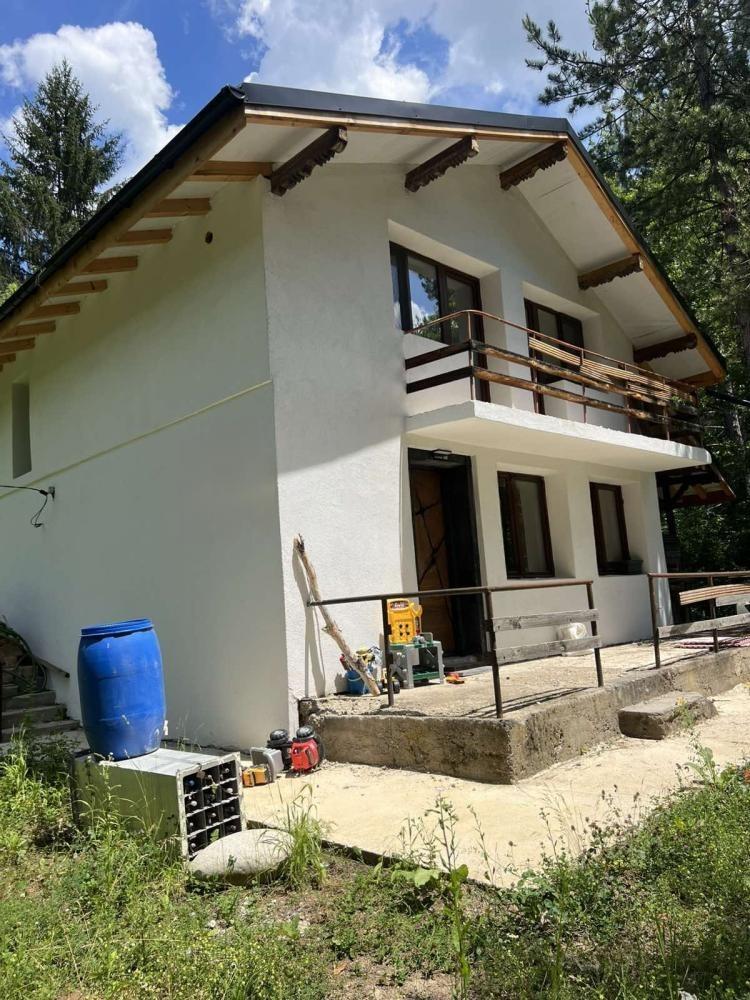 House for Sale in Lukovo, Sofia Province