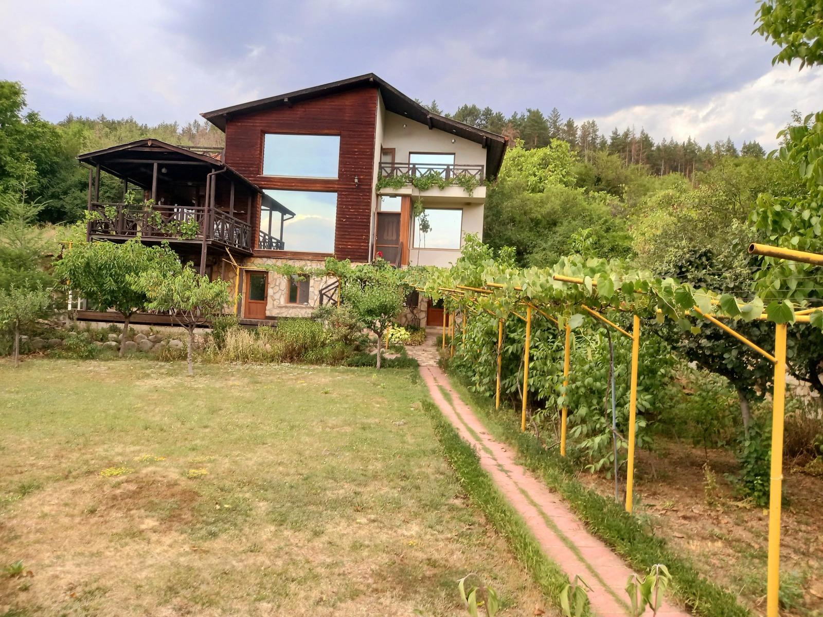 House for Sale in Osoitsa, Sofia Province