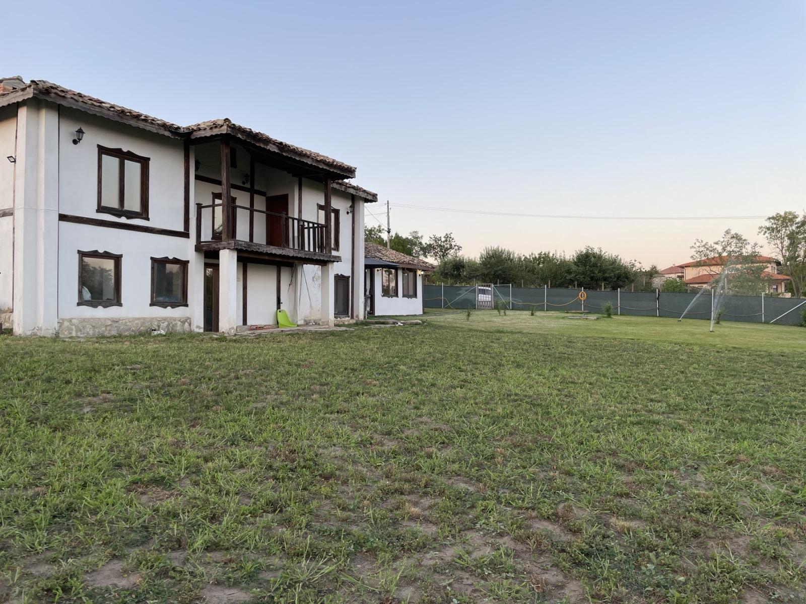 House for Sale in Zdravets, Varna