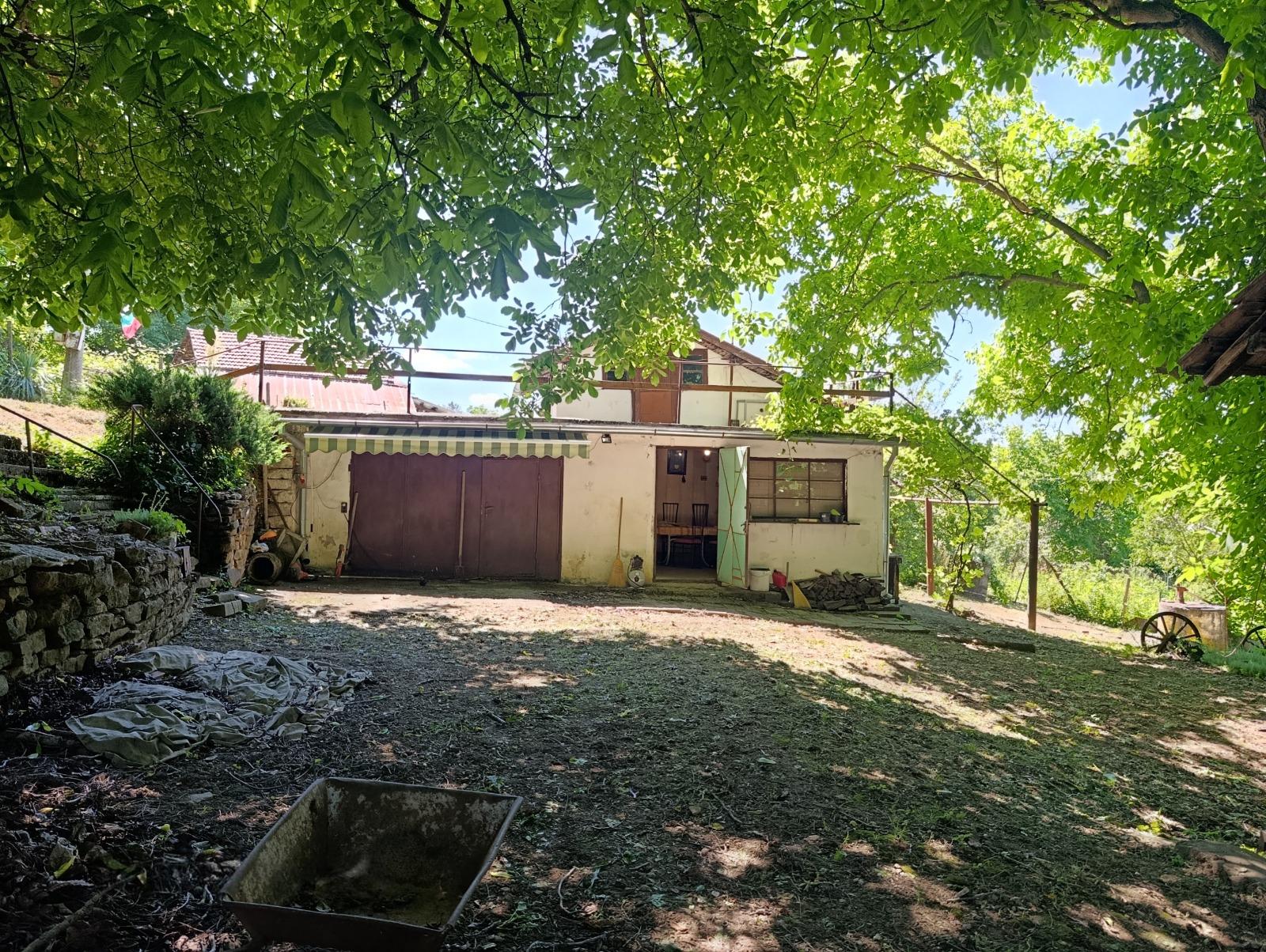 Villa for Sale in Lovech, Promishlena zona – Sever