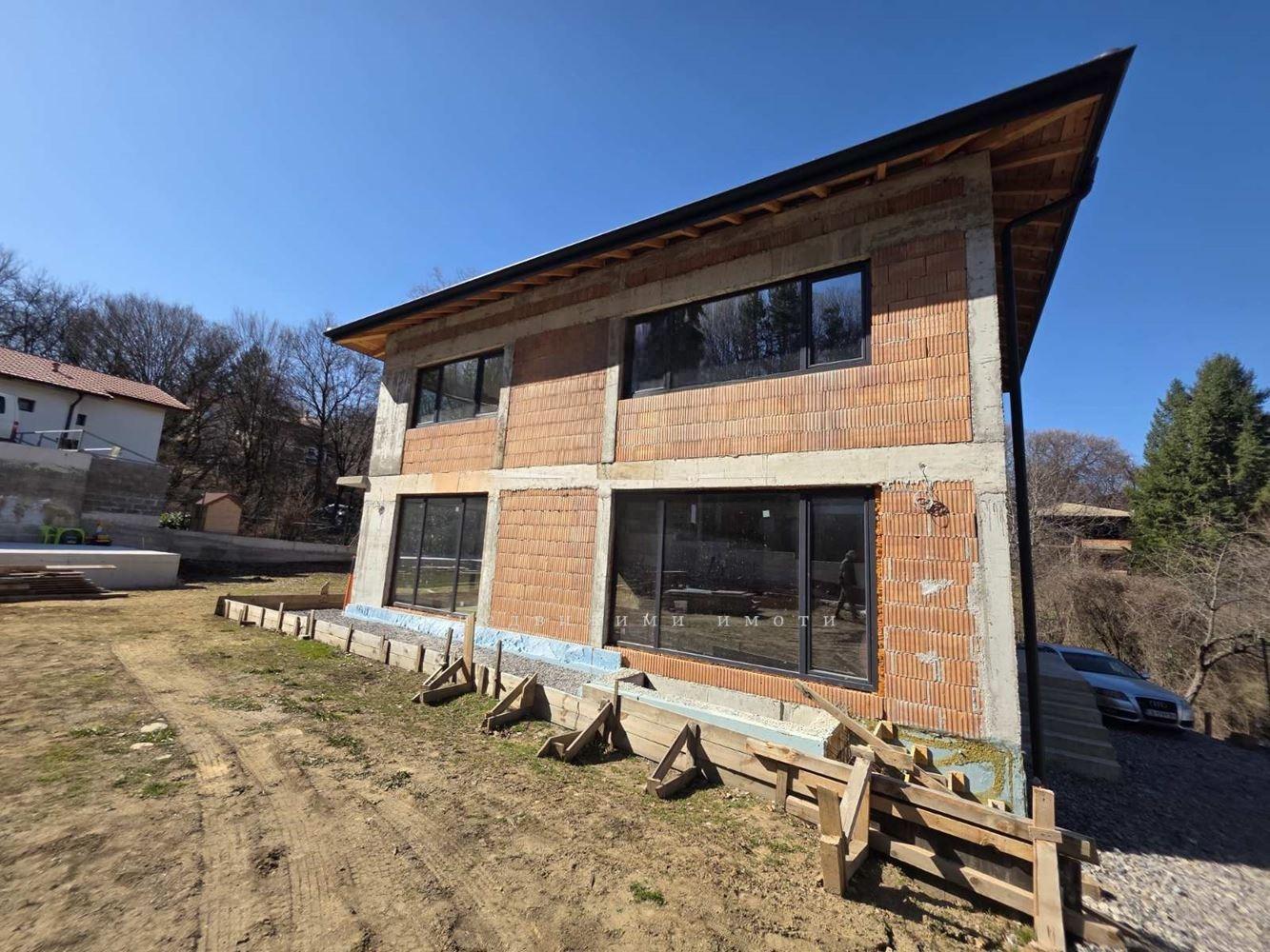 House for Sale in Sofia, Bistritsa