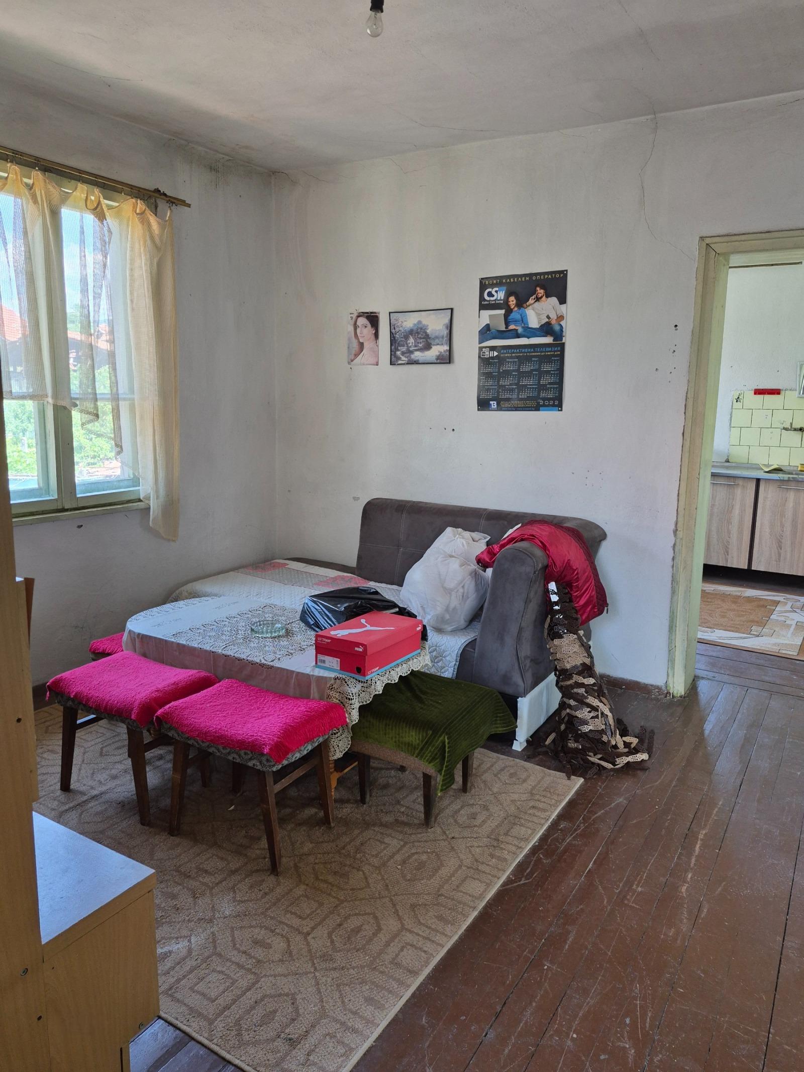 House for Sale in Stensko, Kyustendil