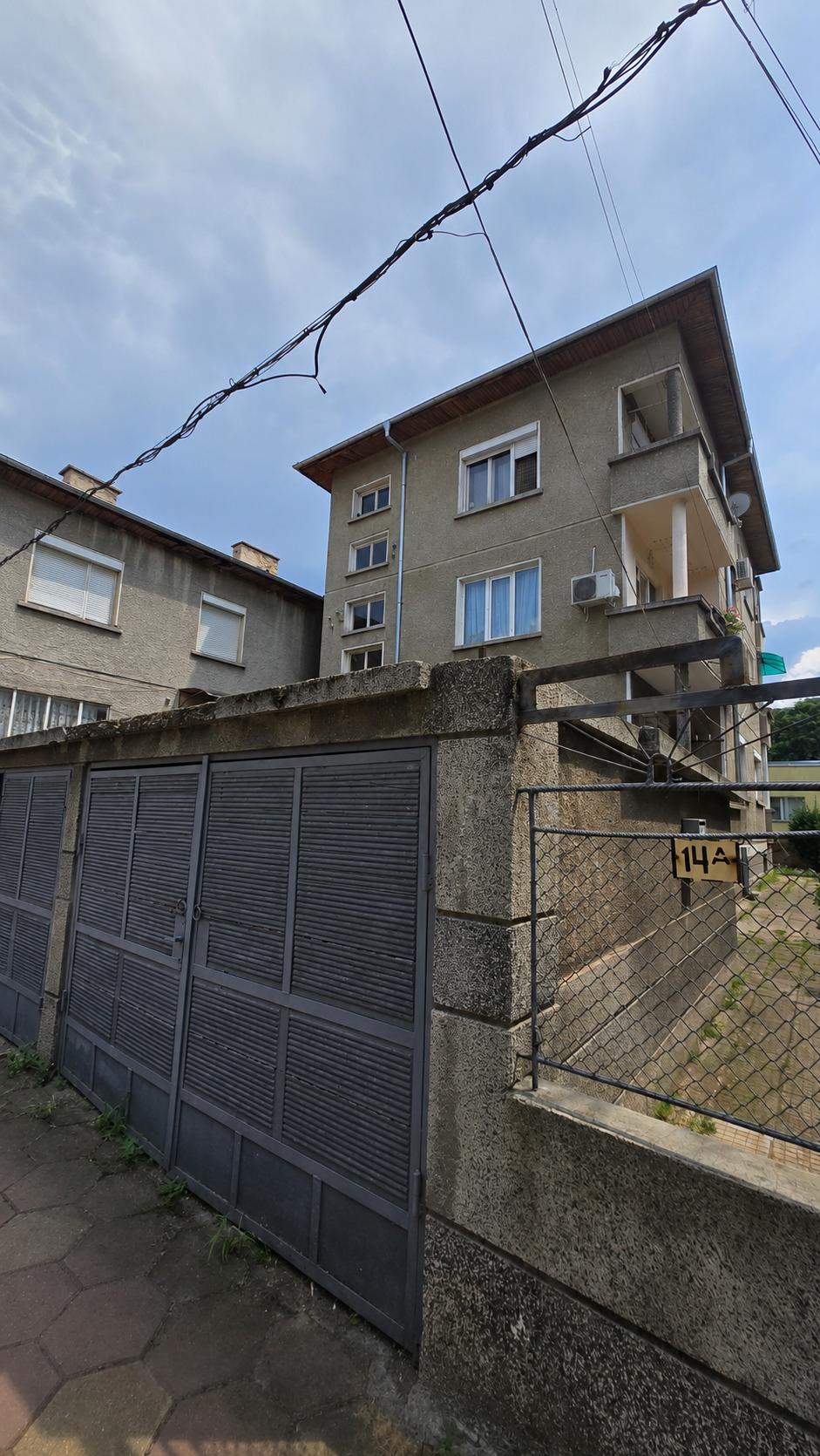 House Floor for Sale in Pazardzhik, Center