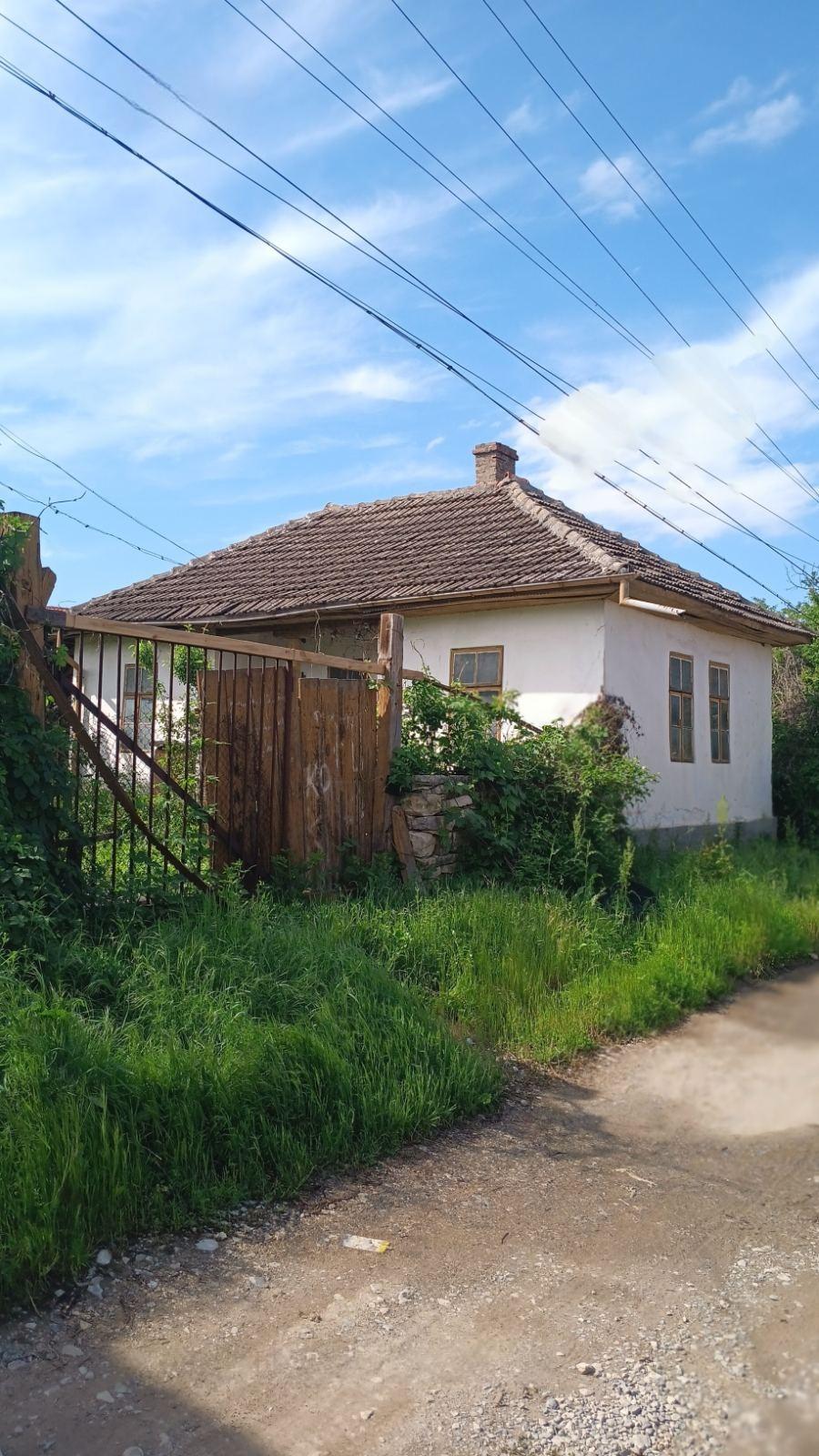 House for Sale in Ugarchin, Lovech