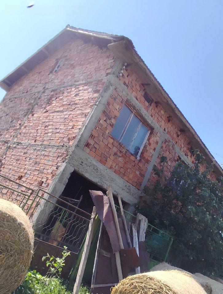 House for Sale in Zamfirovo, Montana