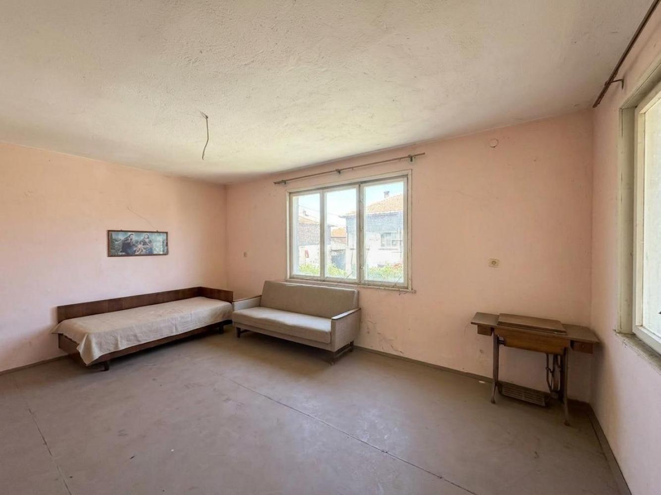 House for Sale in Rakovski, Plovdiv