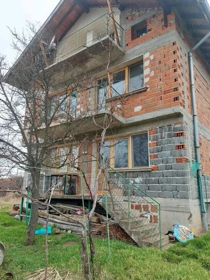 House for Sale in Velkovtsi, Pernik
