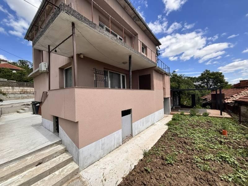 House for Sale in Nikolovo, Ruse