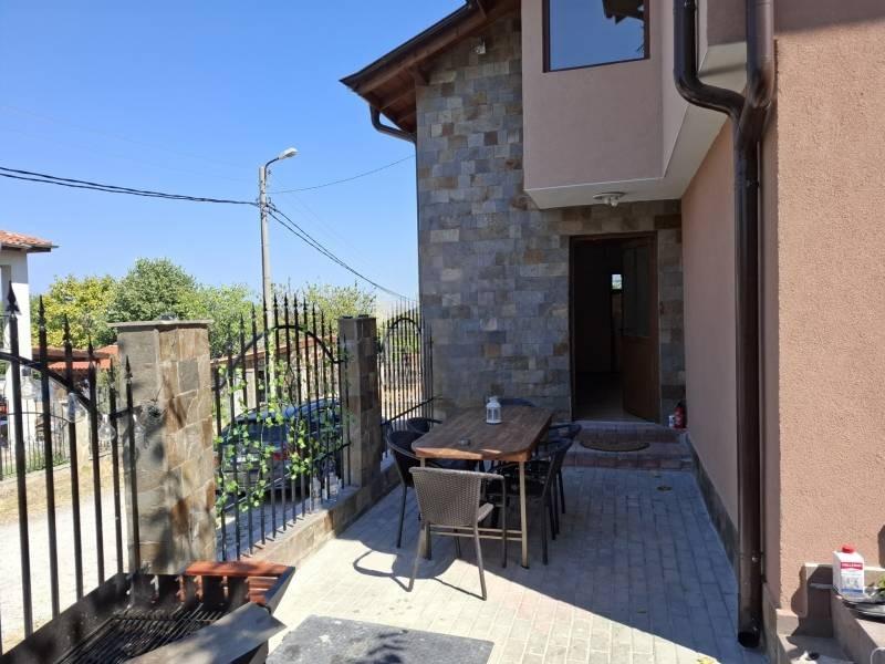 House for Sale in Aleksandrovo, Burgas