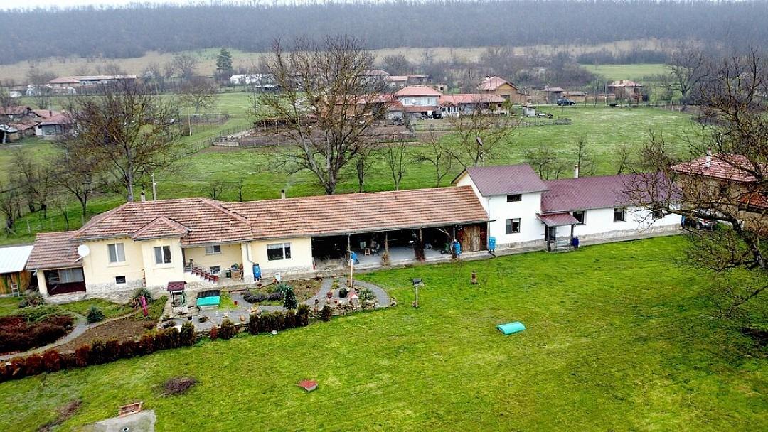 House for Sale in Aleksandrovo, Shumen