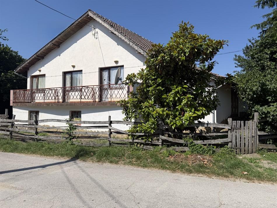 House for Sale in Prestoy, Gabrovo