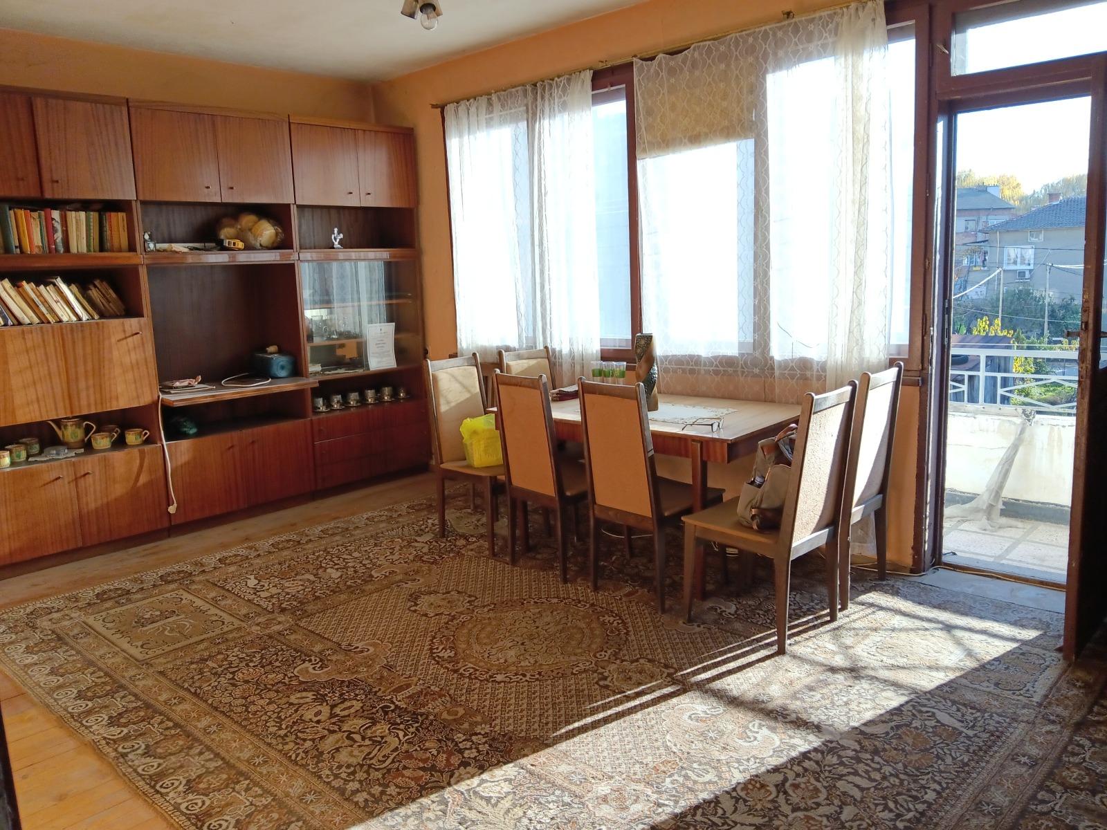 House Floor for Sale in Plovdiv, Proslav
