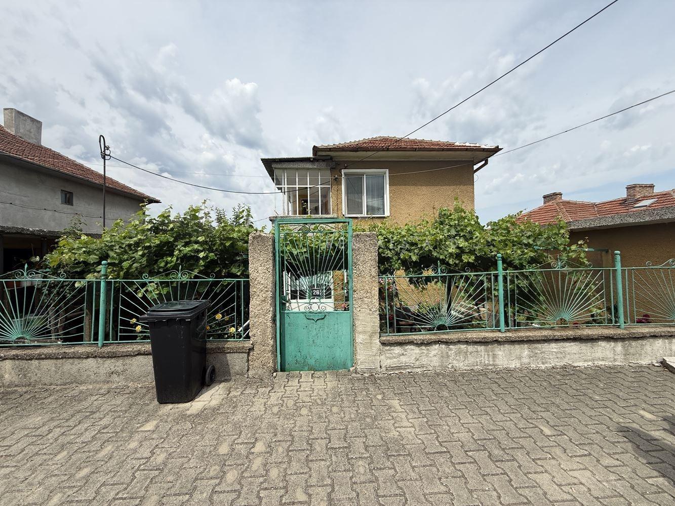 House for Sale in Elhovo, Yambol