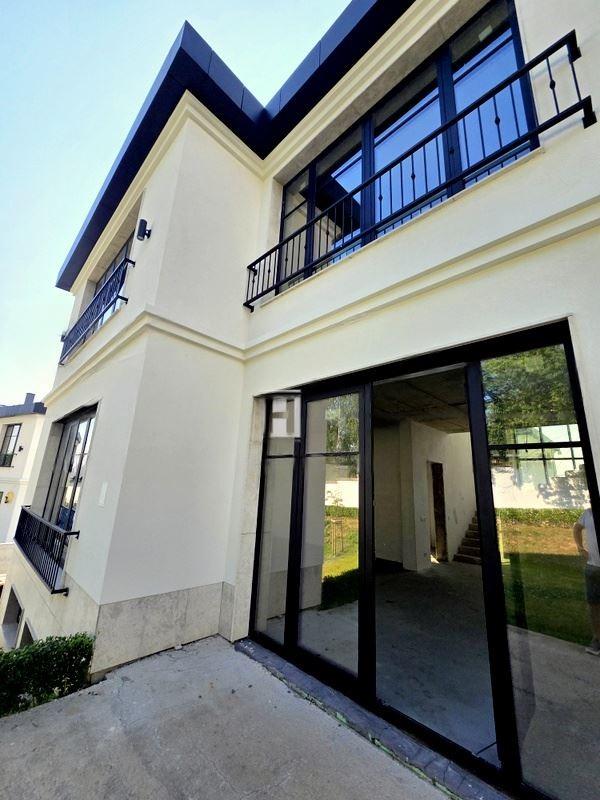 House for Sale in Sofia, Simeonovo