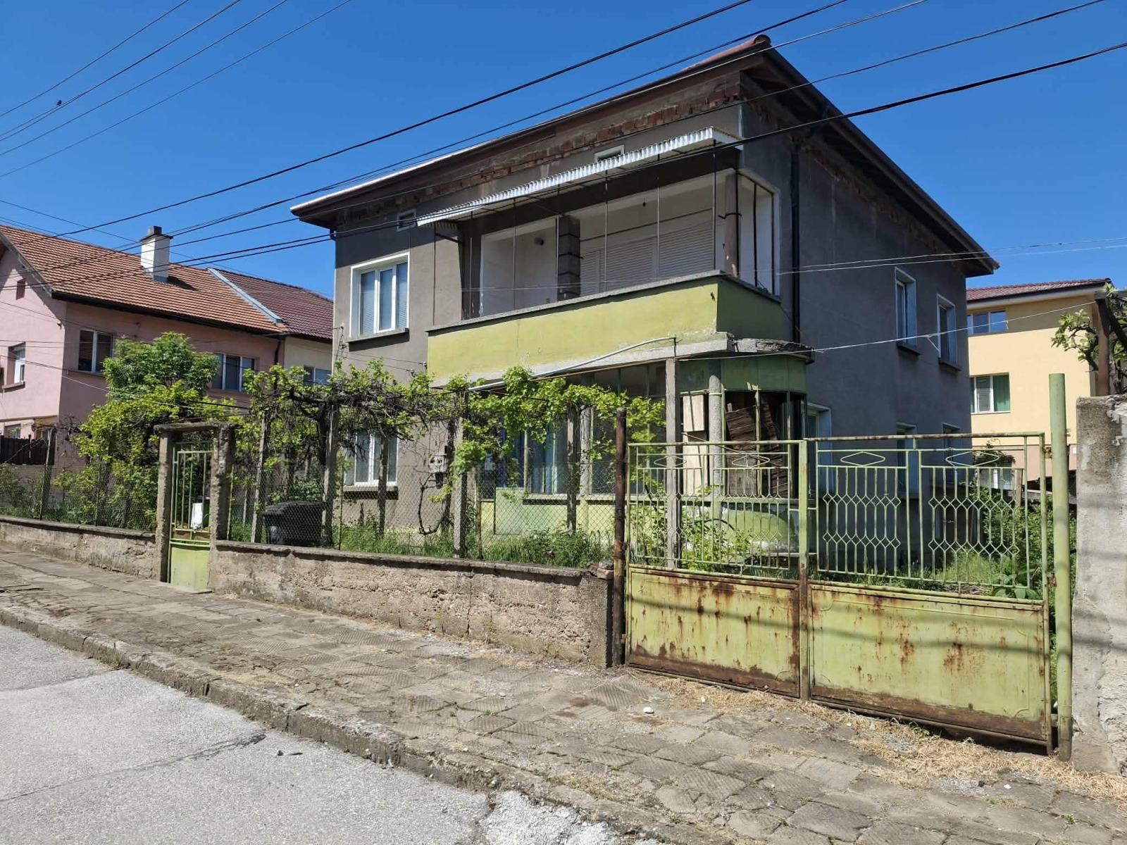 House Floor for Sale in Pleven, Wider Center