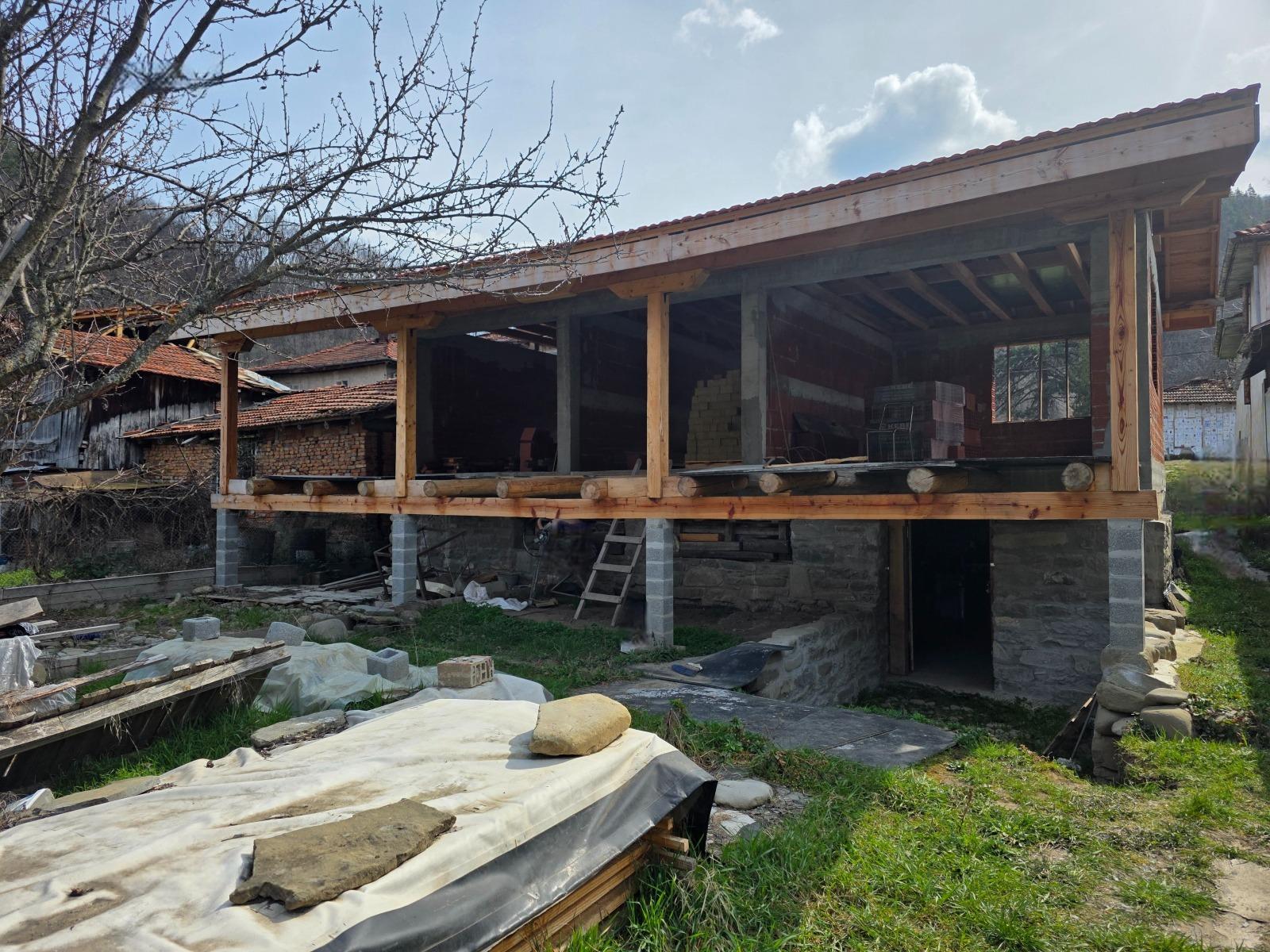 House for Sale in Oreshak, Lovech
