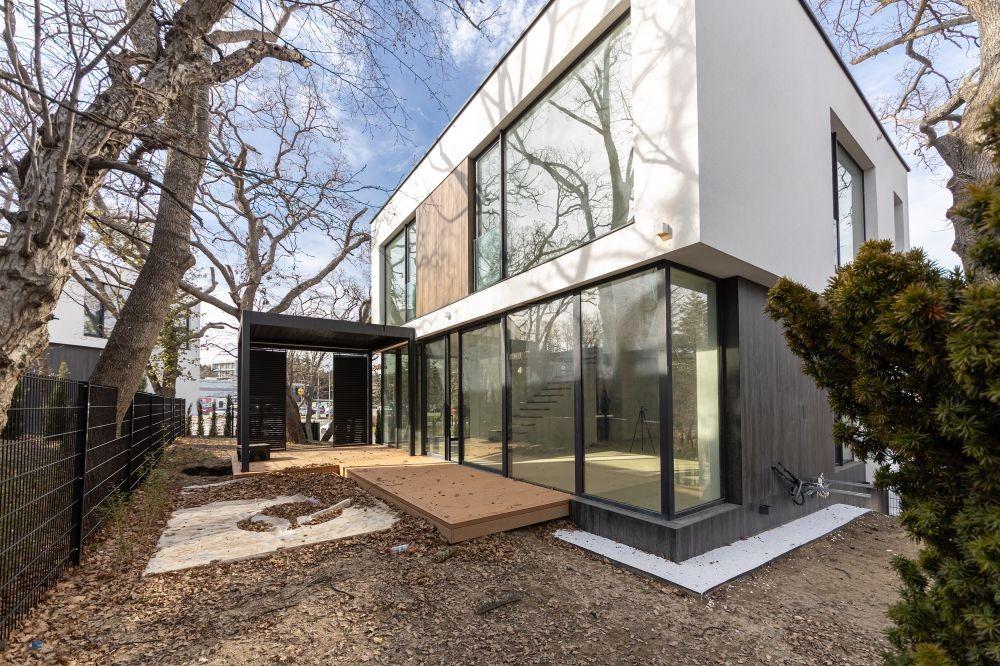 House for Sale in Varna, St. Constantine and Helena