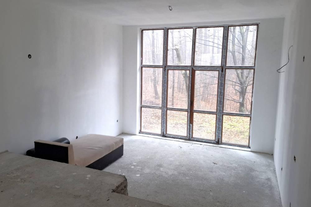 House for Sale in Gabrovo, Sarani