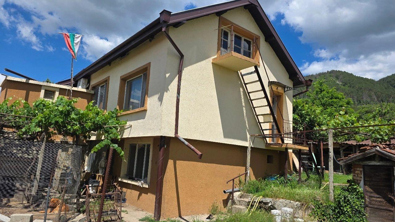 House for Sale in Kazanlak, Stara Zagora