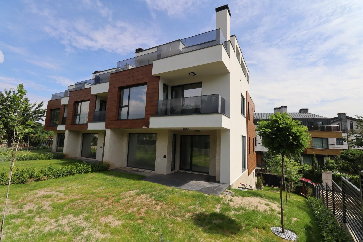 House for Sale in Sofia, Detski grad Area
