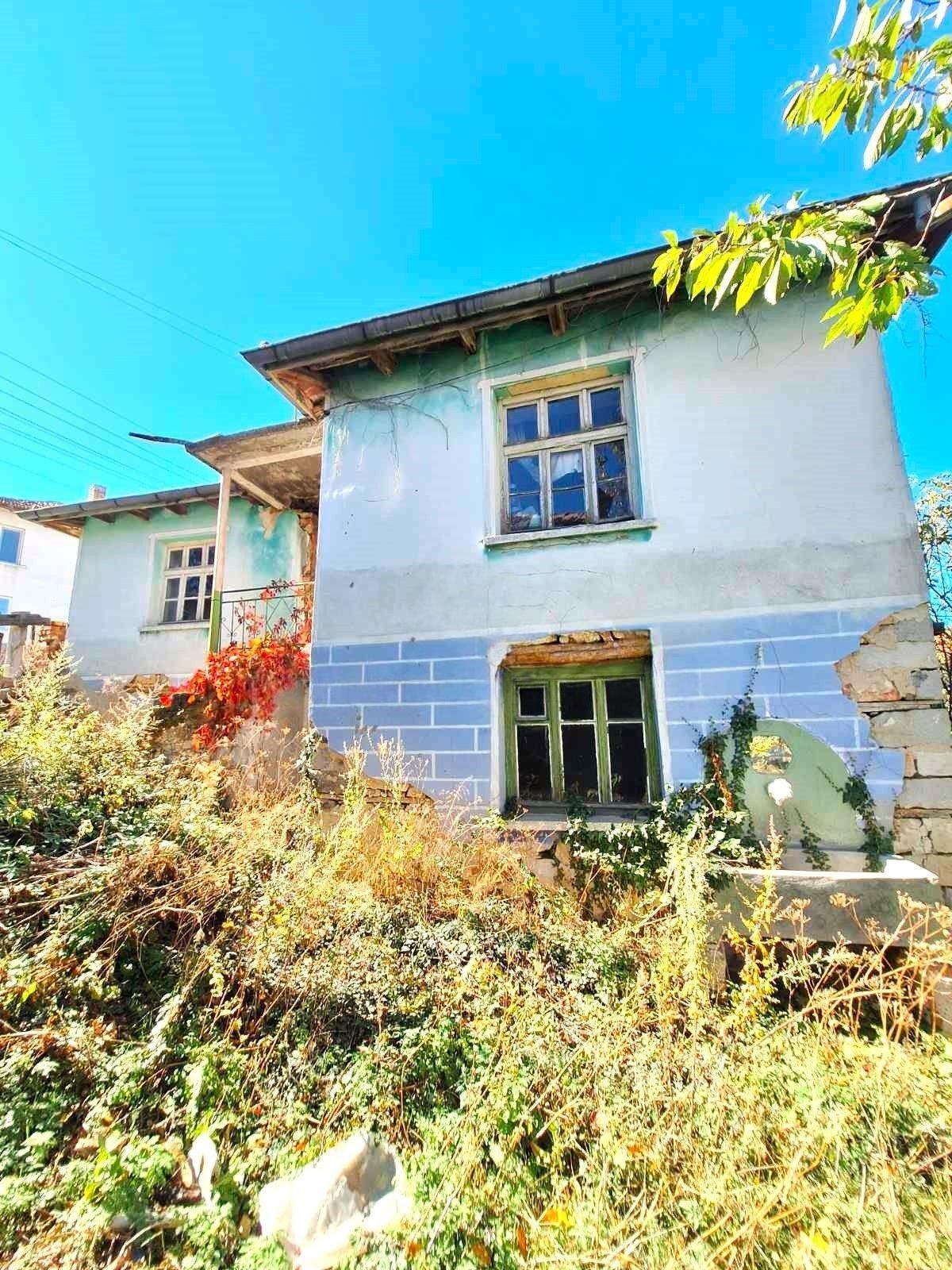 House for Sale in Dobrostan, Plovdiv