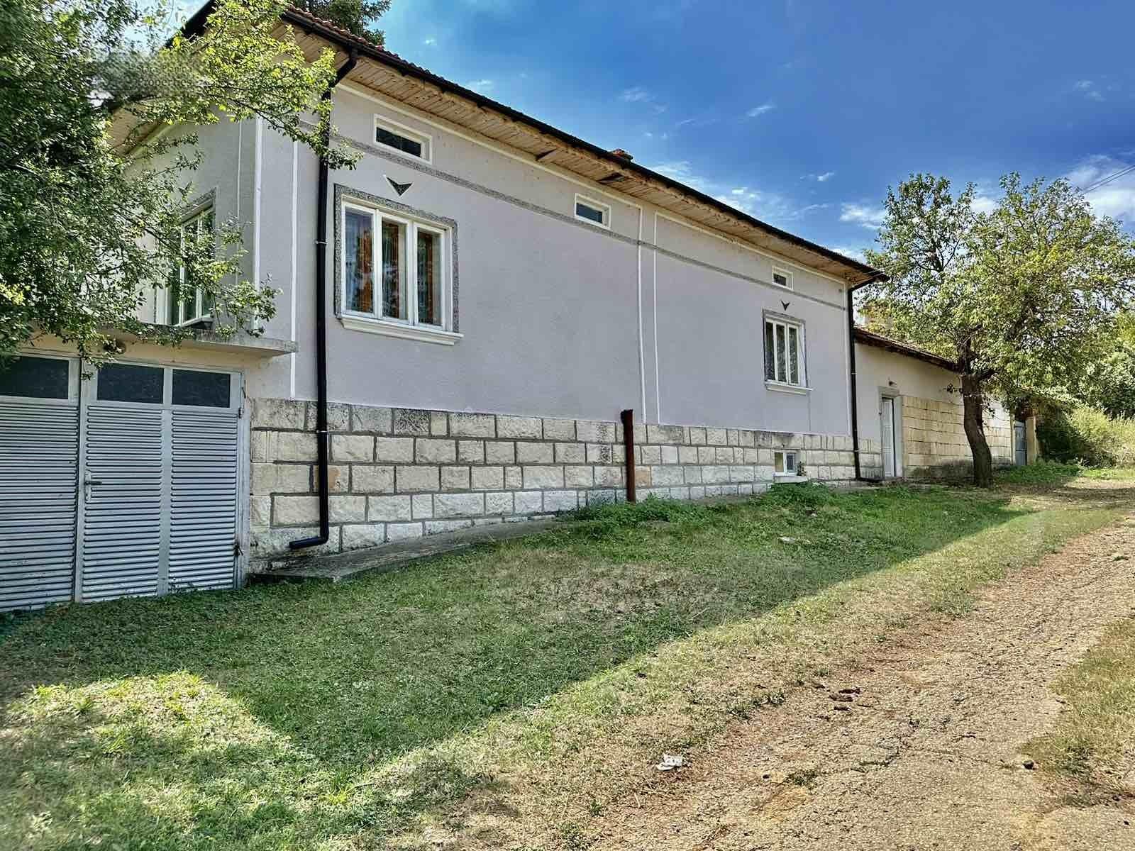 House for Sale in Ostritsa, Ruse