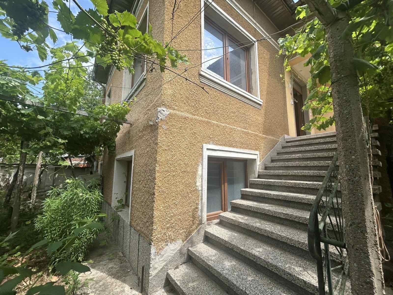 House for Sale in Septemvri, Pazardzhik
