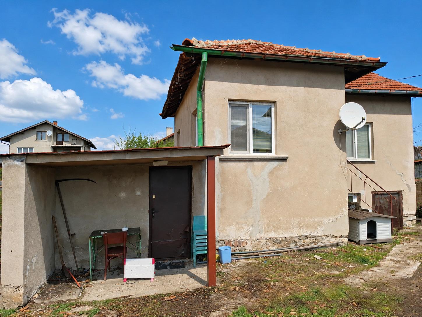 House for Sale in Studena, Pernik