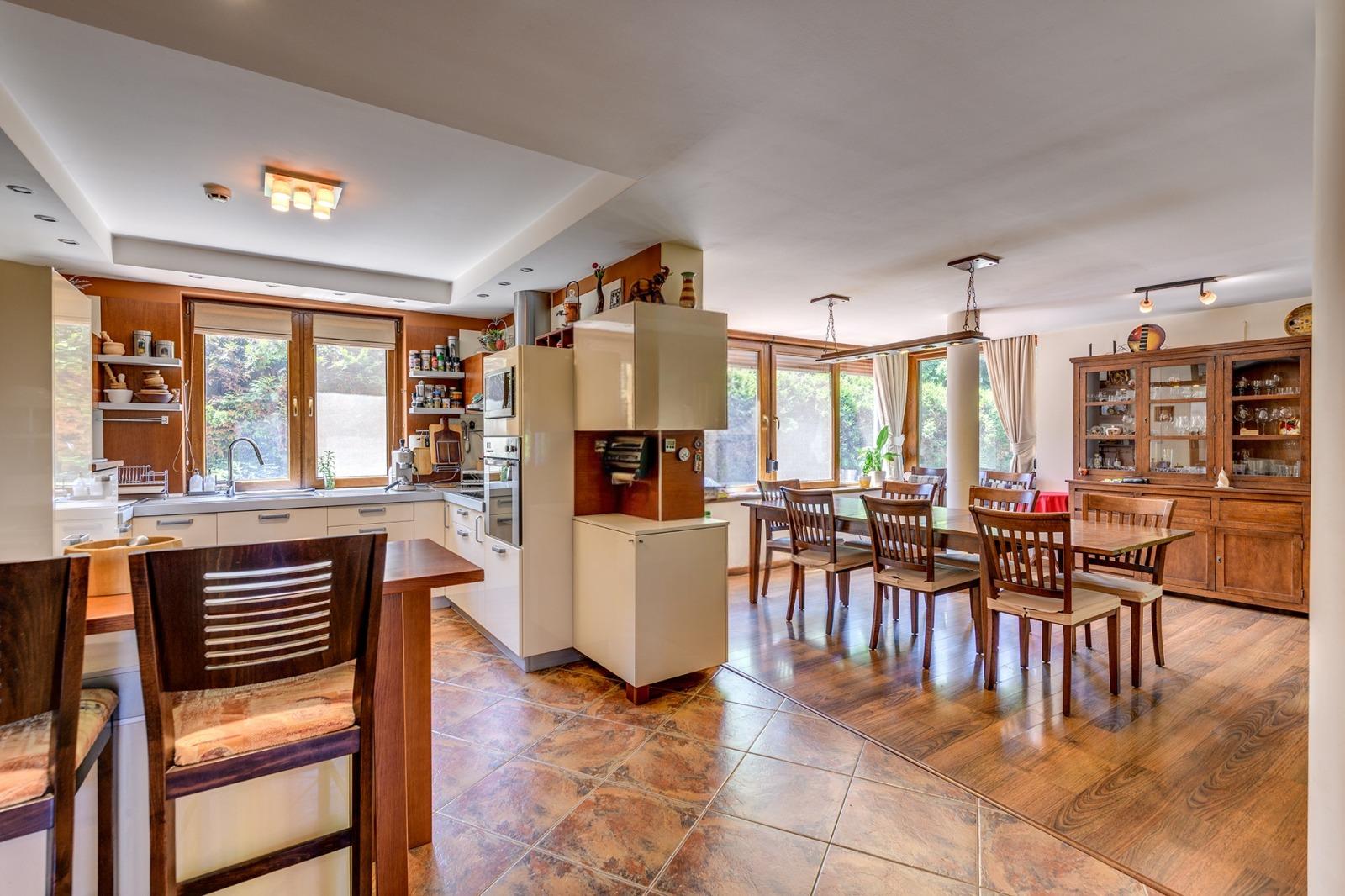 House for Sale in Sofia, Lozen