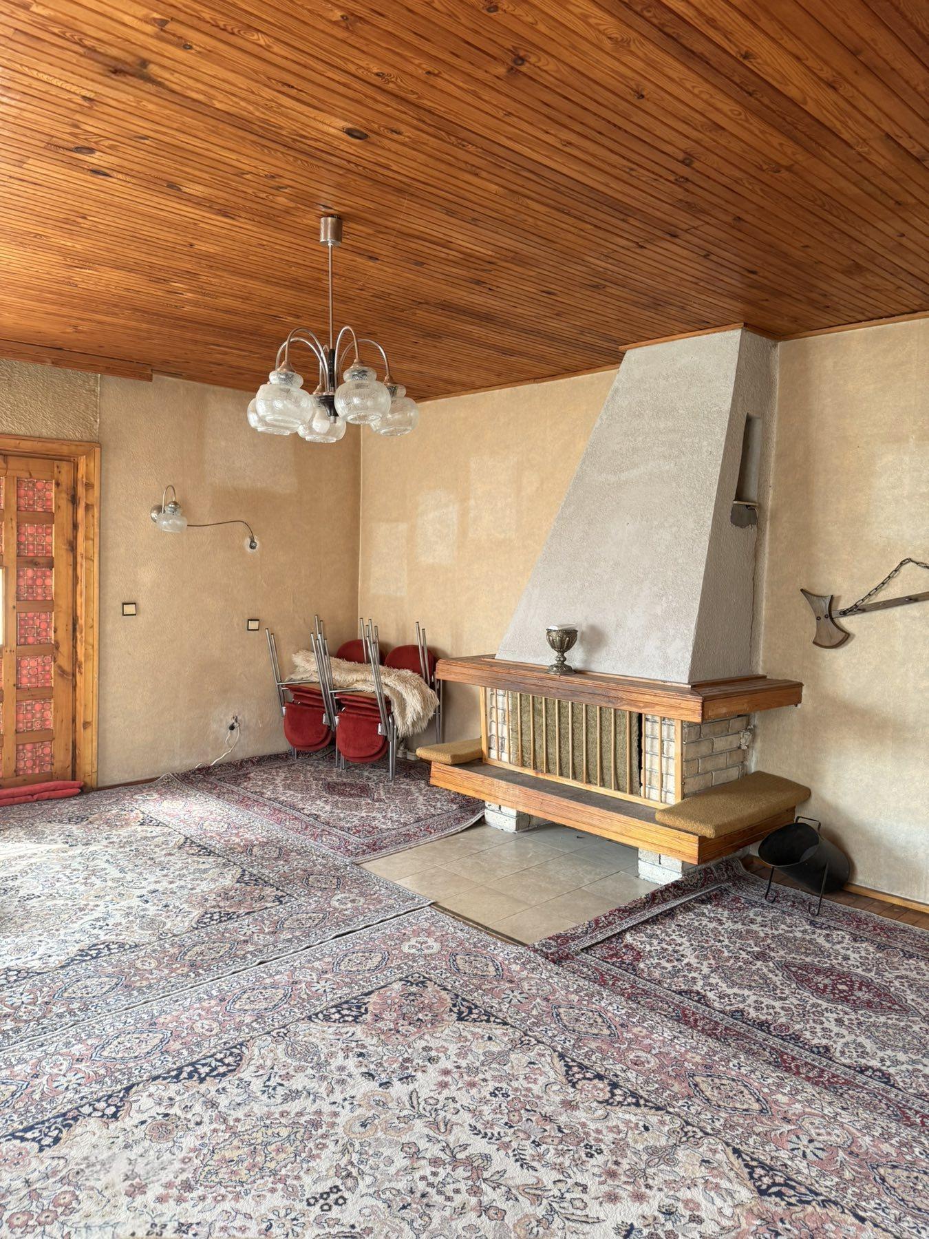 House for Sale in Lyulin, Pernik