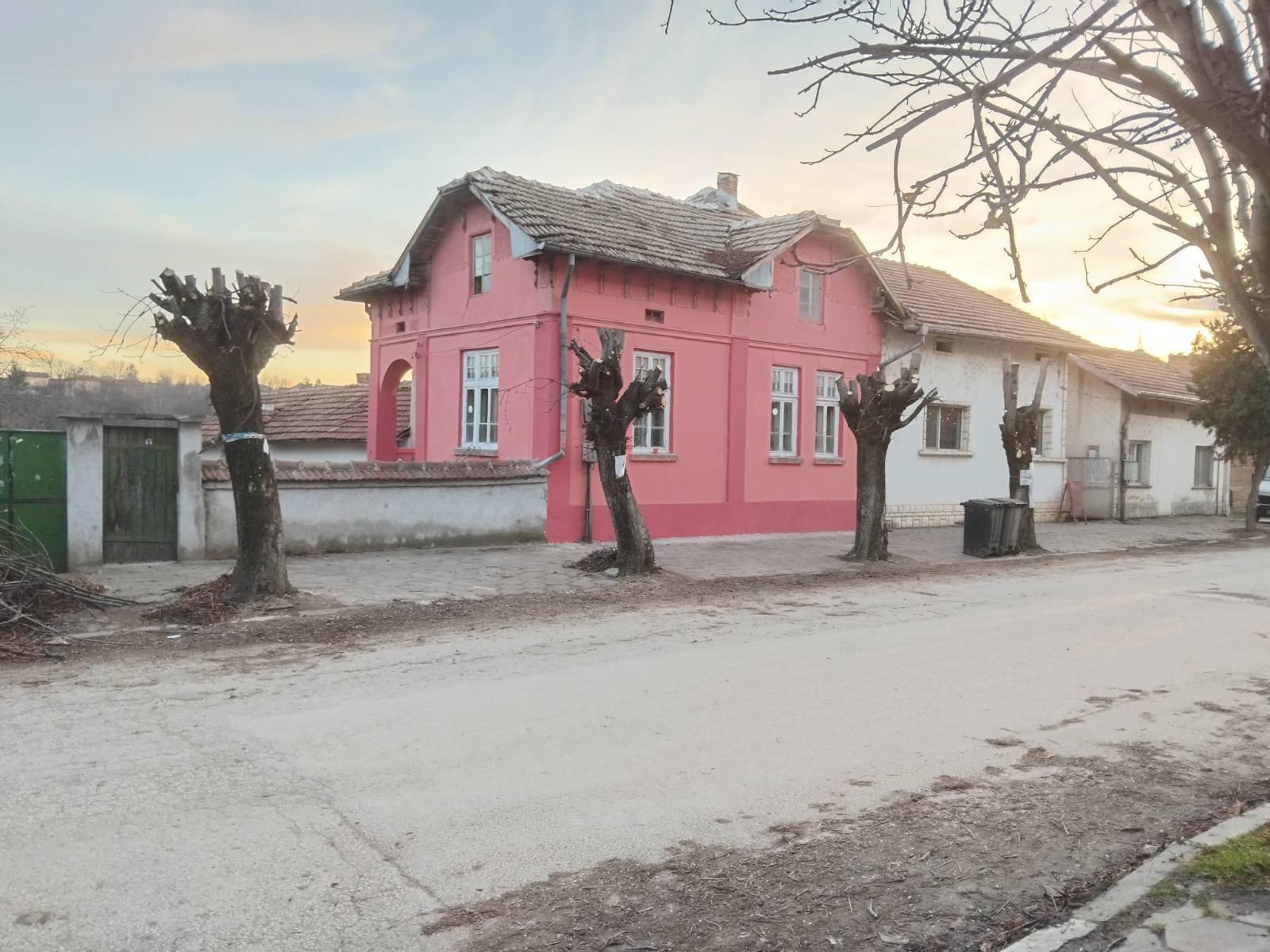 House for Sale in Gorni Dabnik, Pleven