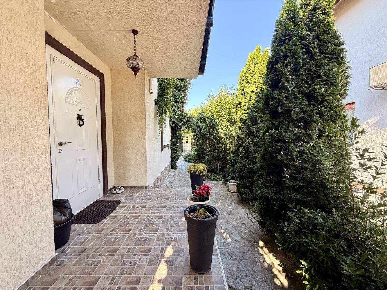 House for Sale in Chernomorets, Burgas