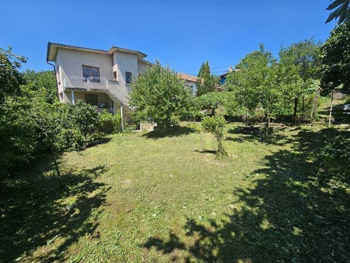 House for Sale in Sofia, Vladaya