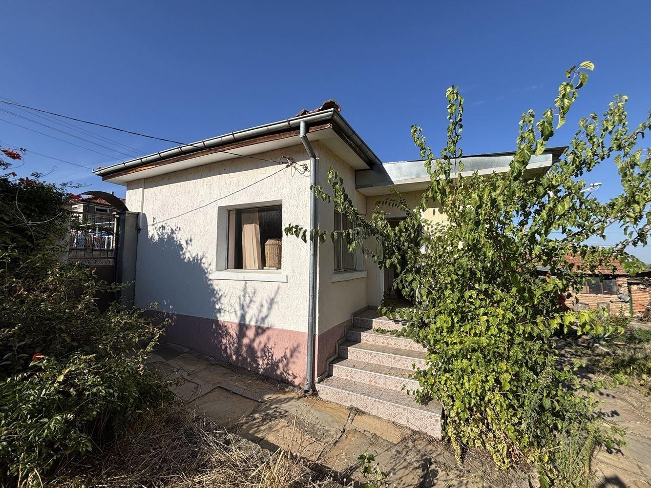 House for Sale in Bogomilovo, Stara Zagora