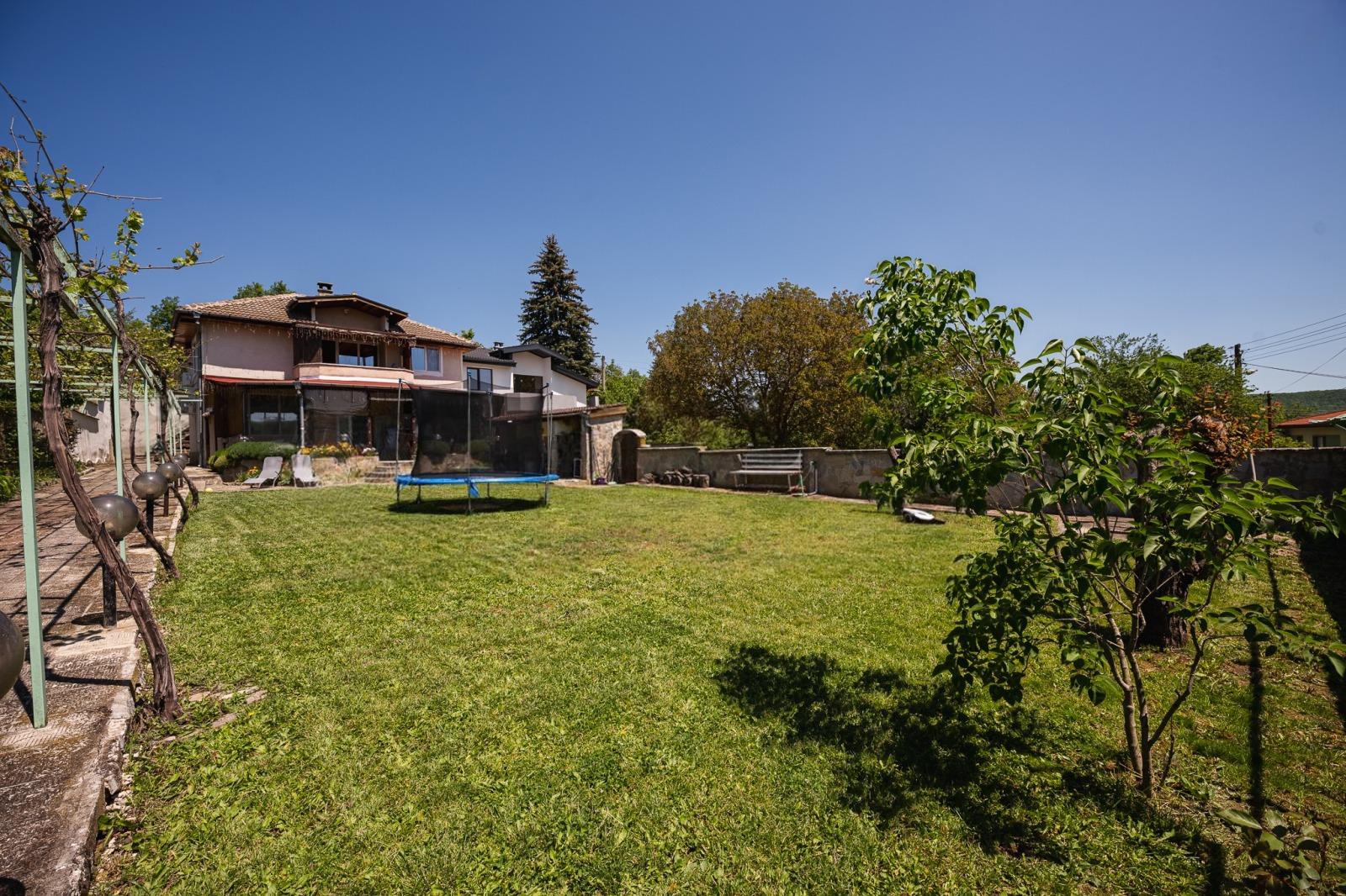 House for Sale in Dolishte, Varna