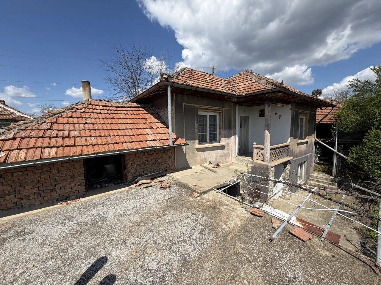 House for Sale in Beltsov, Ruse