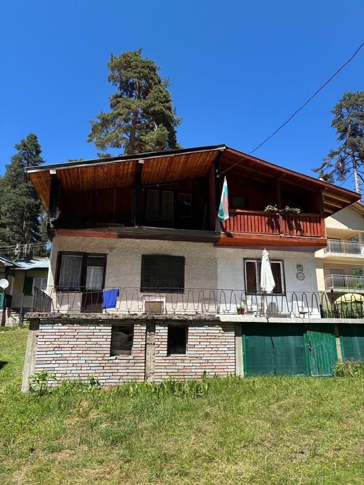 Villa for Sale in Bratsigovo, Pazardzhik