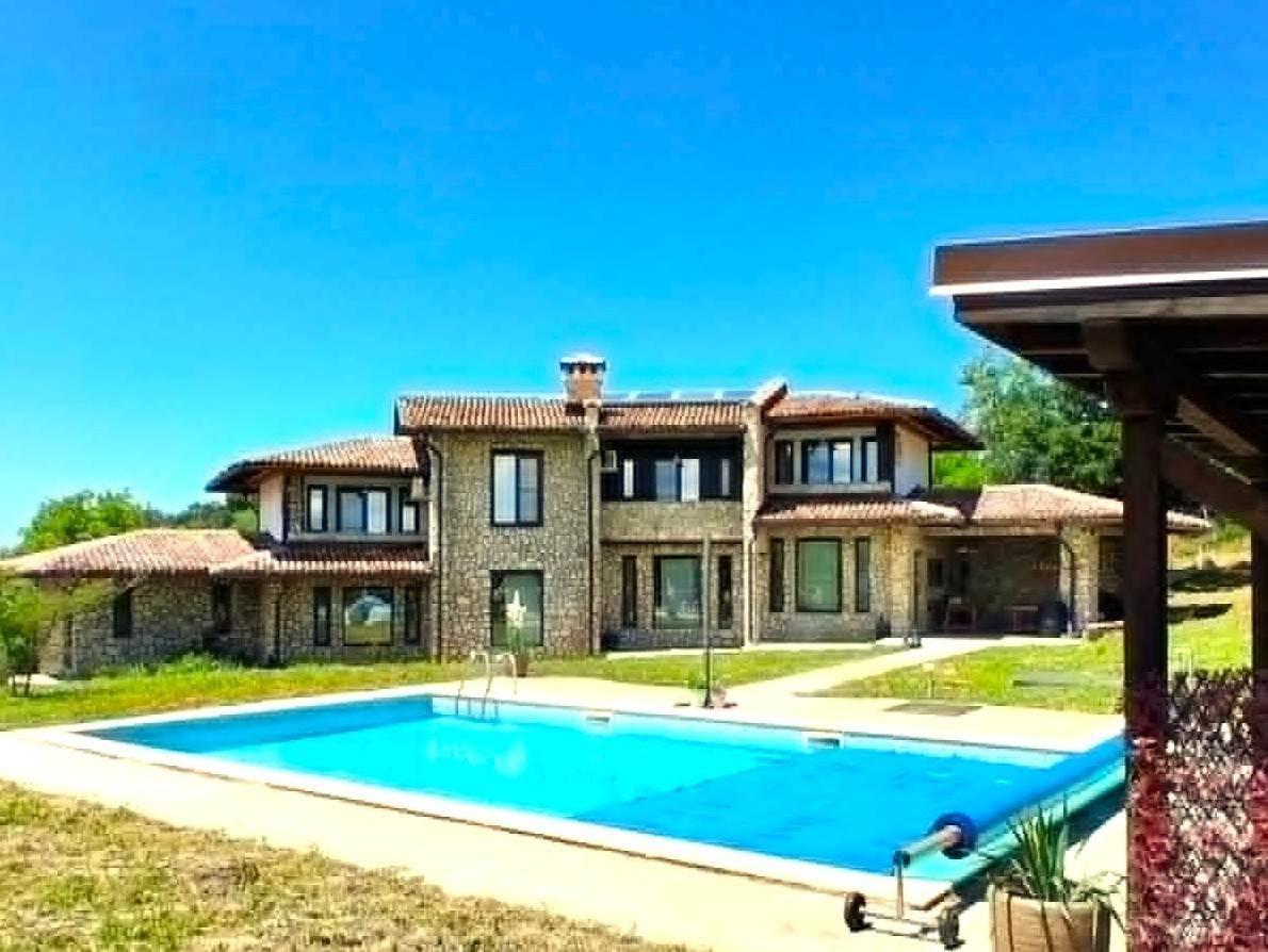 House for Sale in Dryanovo, Gabrovo