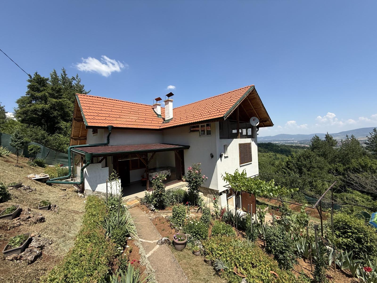 House for Sale in Studena, Pernik